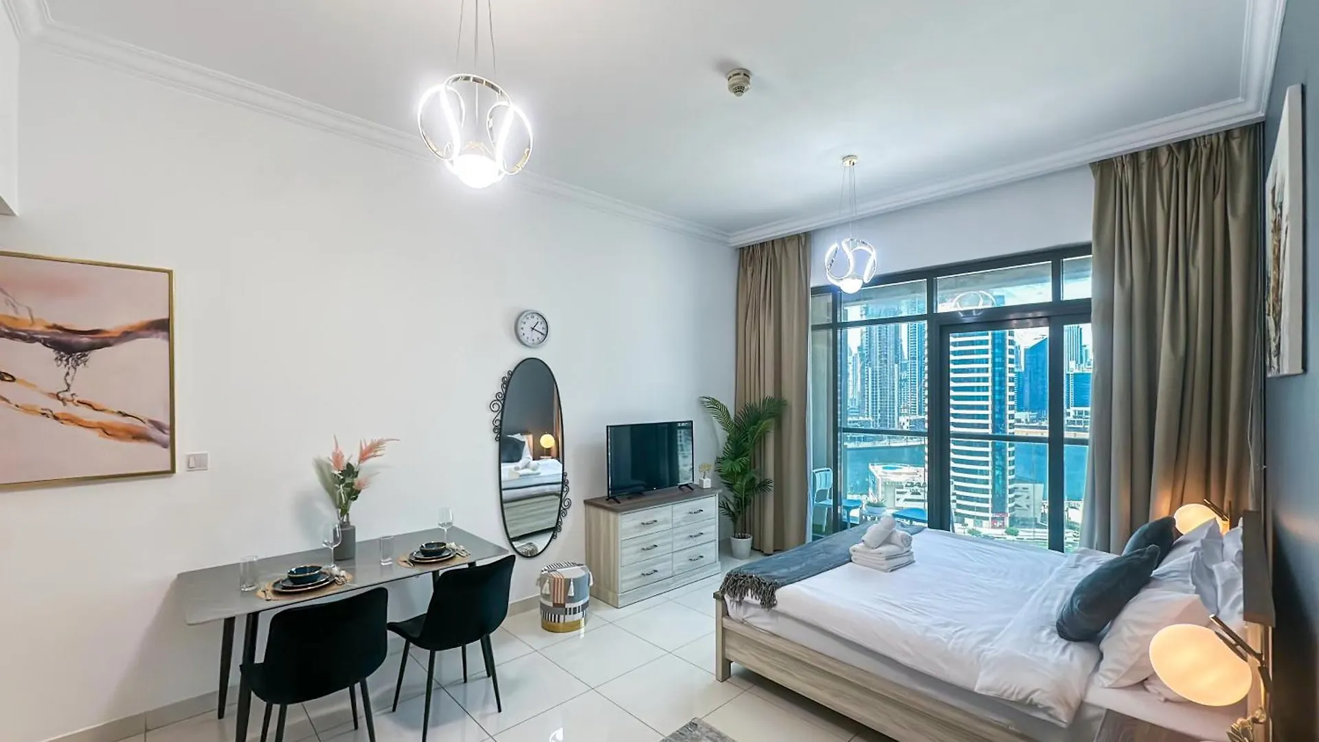Cozy Studio With Balcony Overlooking Dubai Canal - 15Ab07 0*,
