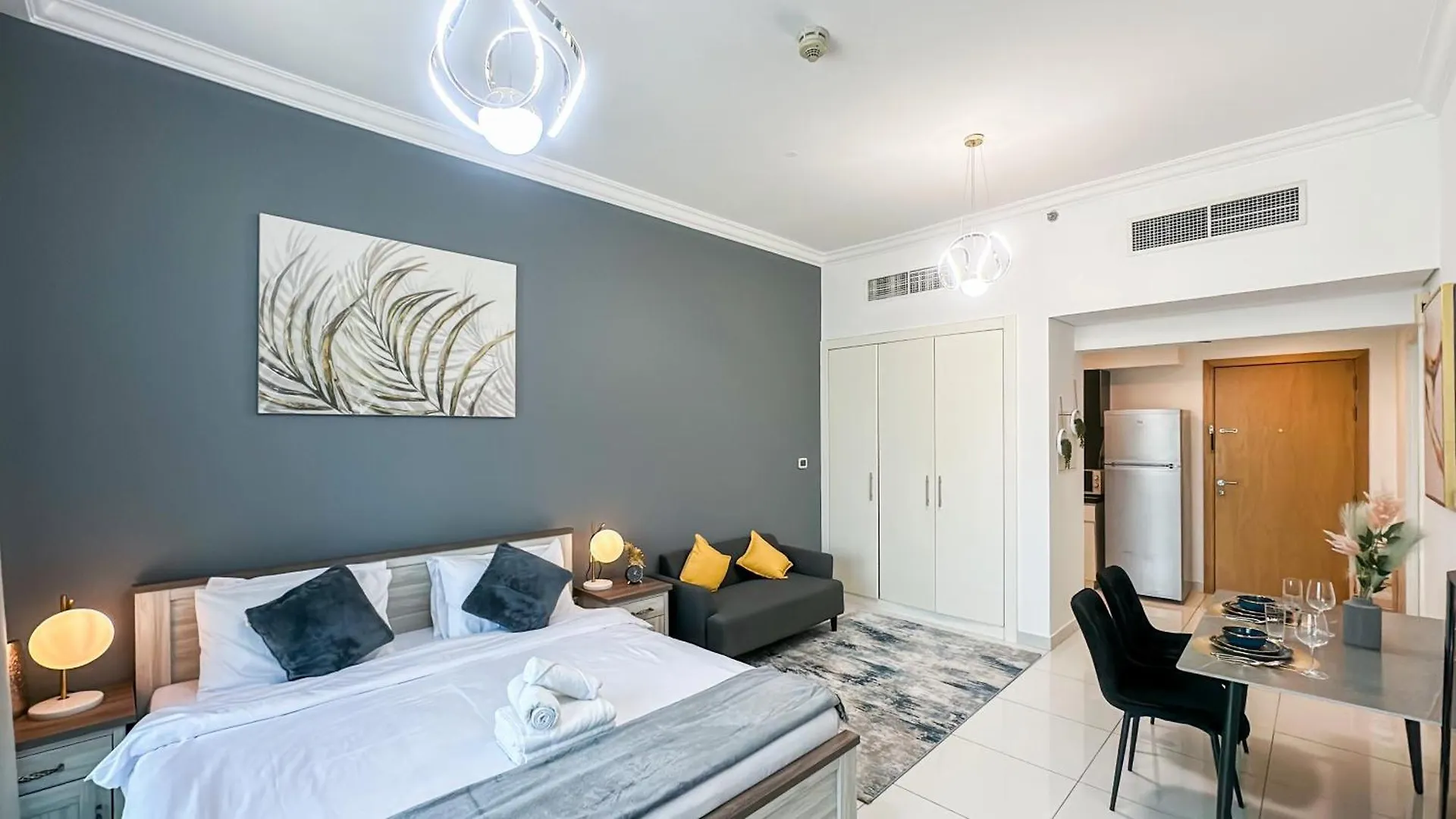 Cozy Studio With Balcony Overlooking Dubai Canal - 15Ab07 Apartment
