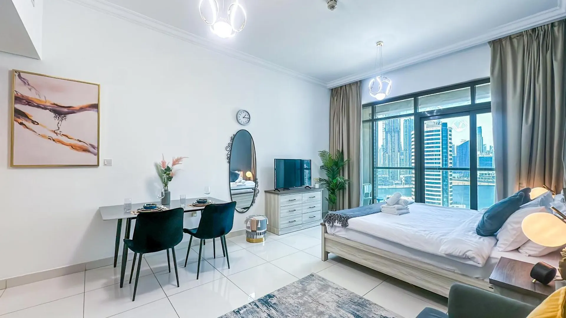 Cozy Studio With Balcony Overlooking Dubai Canal - 15Ab07